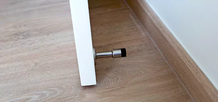 Magnetic Door Stop Integration Holiday