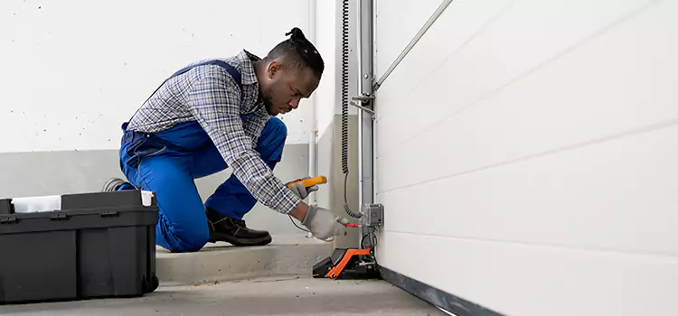 Expert Solutions for Every Garage Lock Need in Holiday, FL