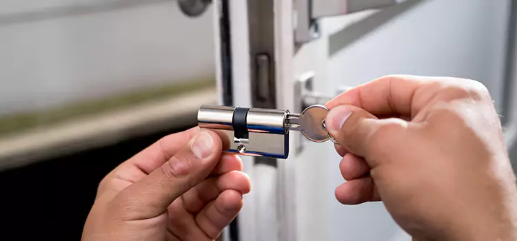 Emergency Locksmith for House Holiday