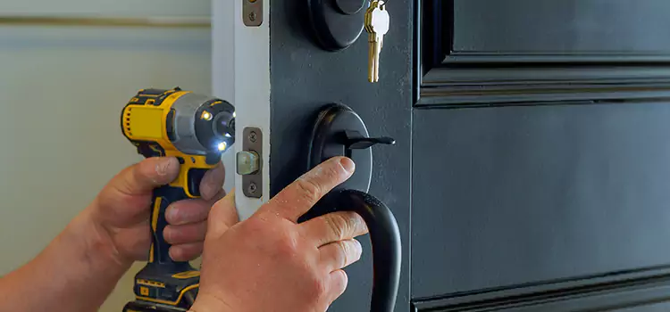Commercial Door Lock Installation Holiday