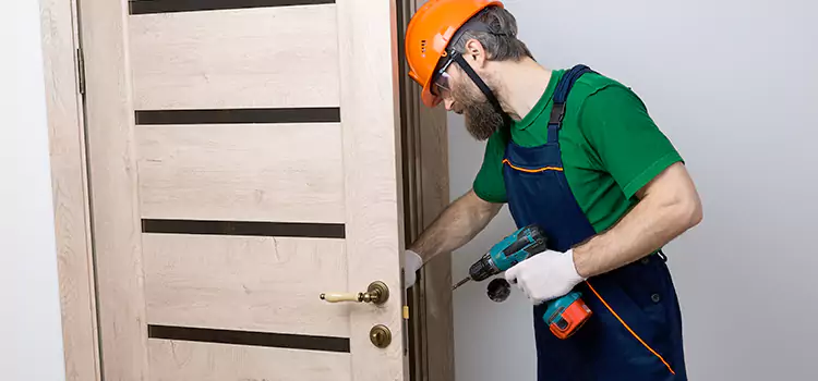 Replace Internal Door Handle with Lock Holiday