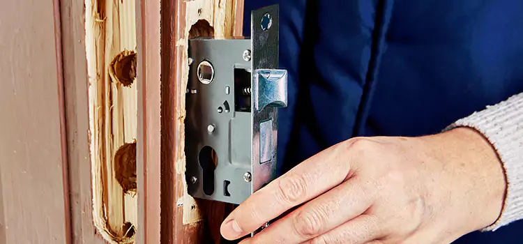 Garage Door Lock Replacement Holiday